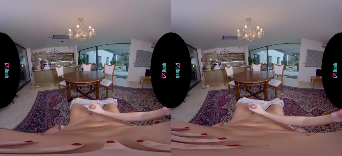 VRHUSH Antonia Sainz distracts you from watching TV