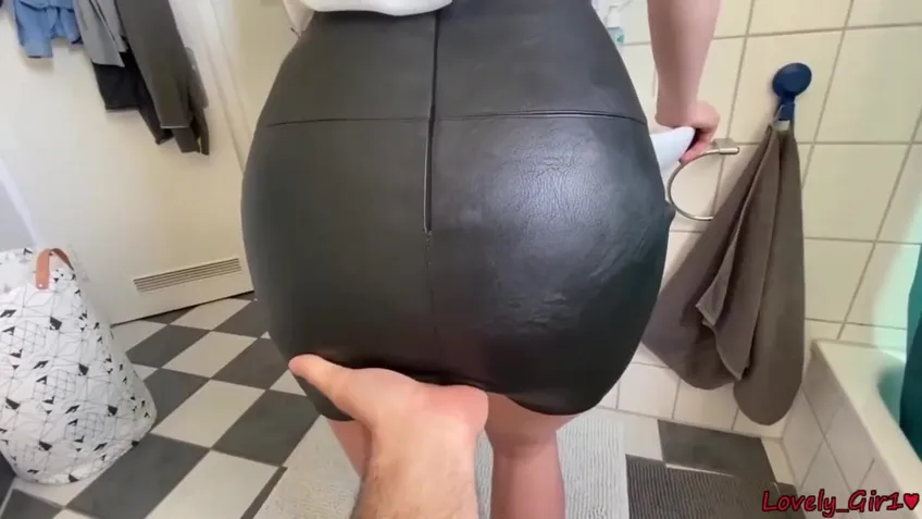 Leather Skirt Xxx Porno