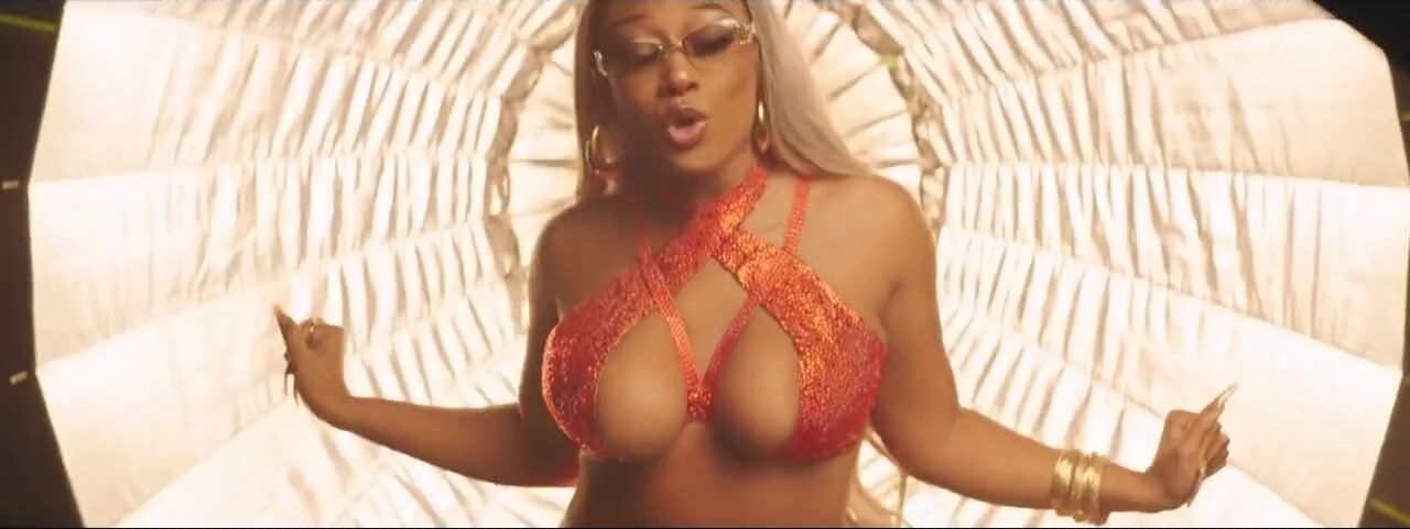 Megan Thee Stallion - Sex Tape (Official Tape)