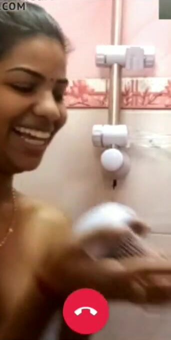 Trichy college chick showing her hooters inside tape call (part:6)