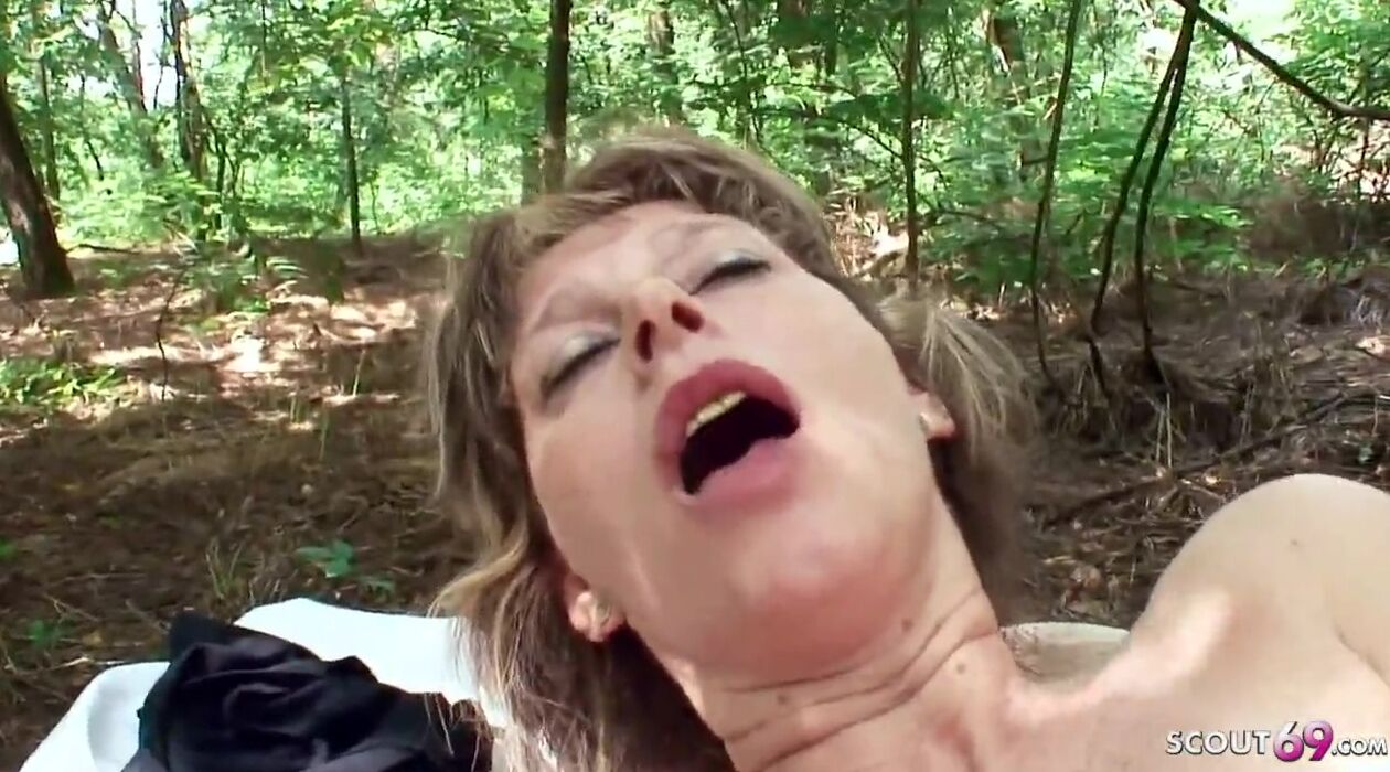 Older Grandmother Seduced to Outdoors Fucked by 18 Yo on Way