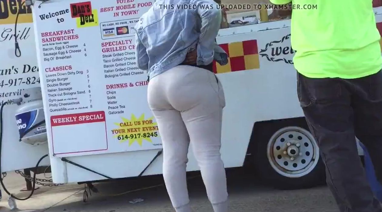 Fat Jiggling Ass Wifey inside Sweats