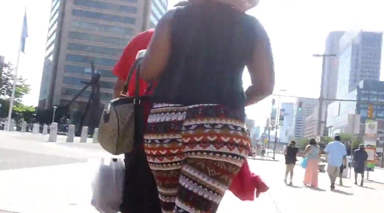 Tall Wide African Ass into Patterned Spandies!