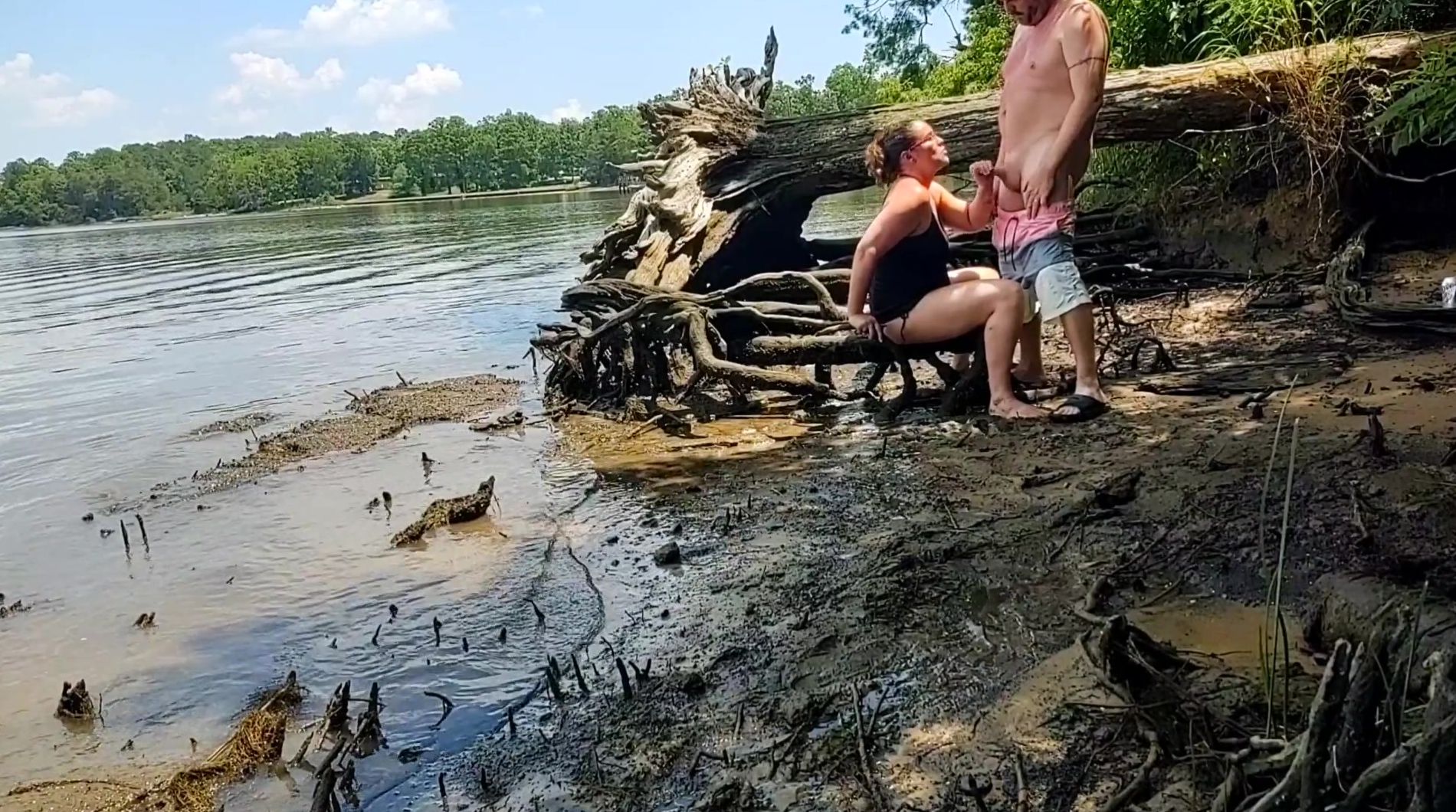 Freaky Thick Booty Ex-Wife Creampied Fucking into the Mud