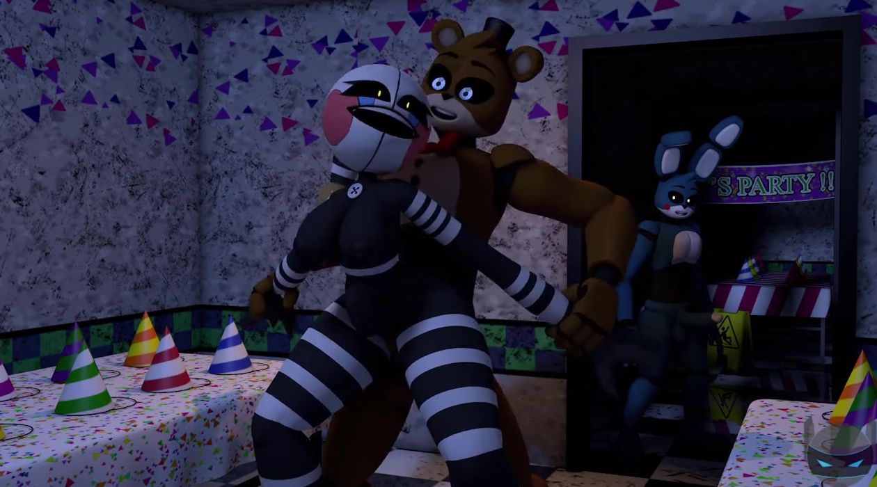 Freddy Plays with the Puppet (with Sound)