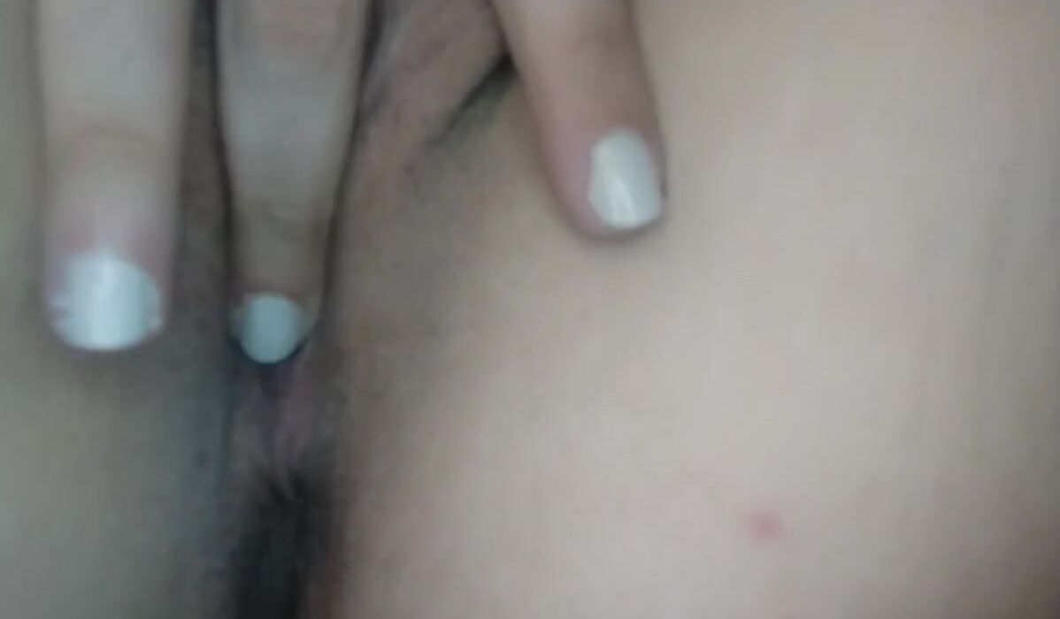 Wanna watch my Tight Cunt up Close?