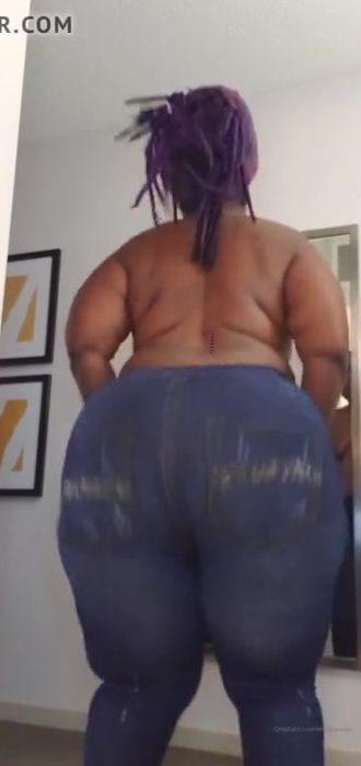 Huge Fat Ebony Booty