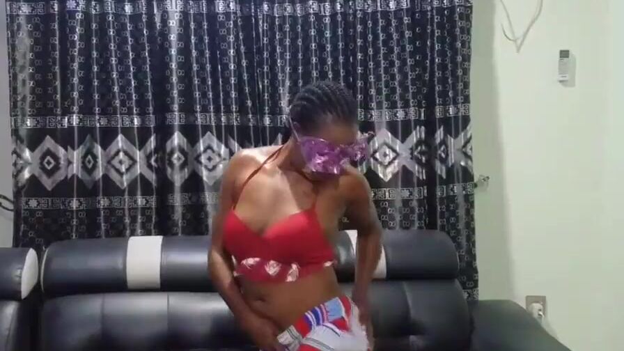 goddess Black hoe gives a hot dance