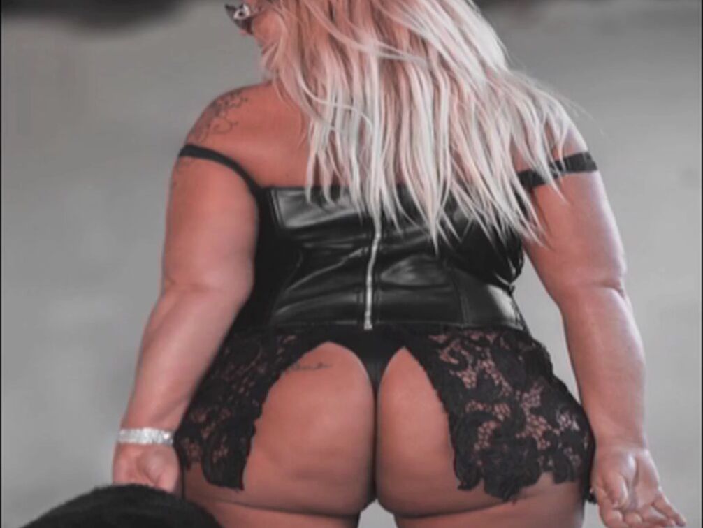 EXCLUSIVE HUGE BUTT BUTT PAWG GIN LUSTING GETS READY FOR WEB CAM two WEBCAM SHOWS WITH bbc