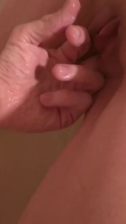 Beauty but Shy Wifey into Shower