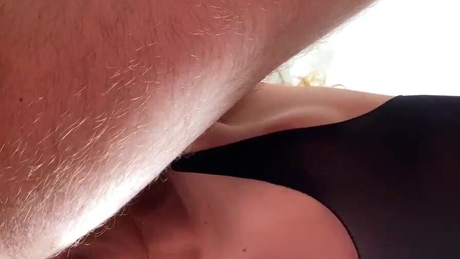 Thick bimbos suck her boyfriends dick & cum inside mouth