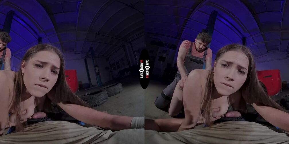 DarkRoomVR - Cunt oil change for adorable women