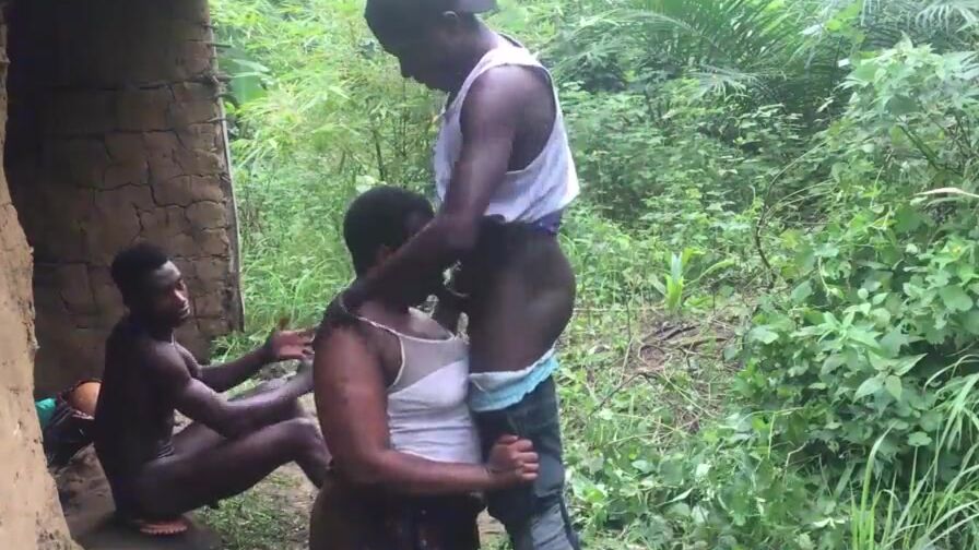 Some where inside Africa, married house wifey caught by the hubby having