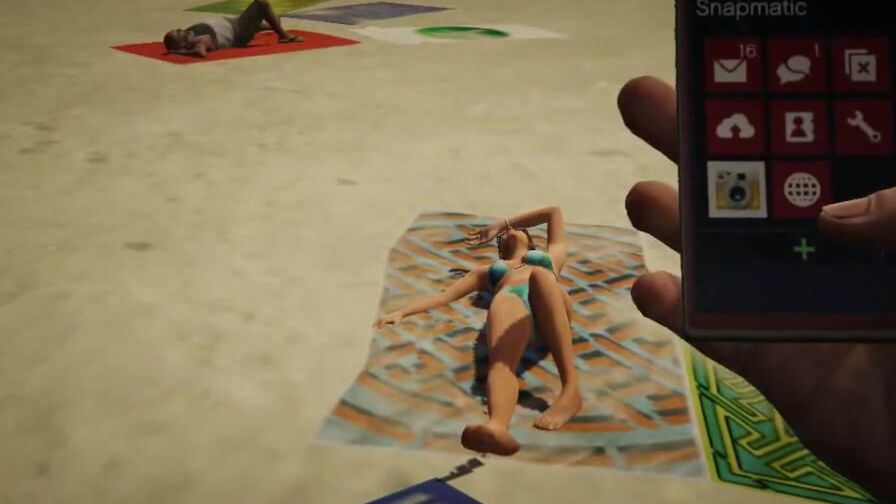 babe Girls on Outside Beach-GTA