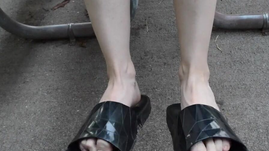 TSM - Alice Dangles her Sandals with Sweaty Bare Foot