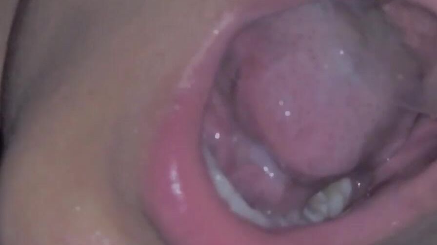 She feels my fresh cum slowly running inside her mouth