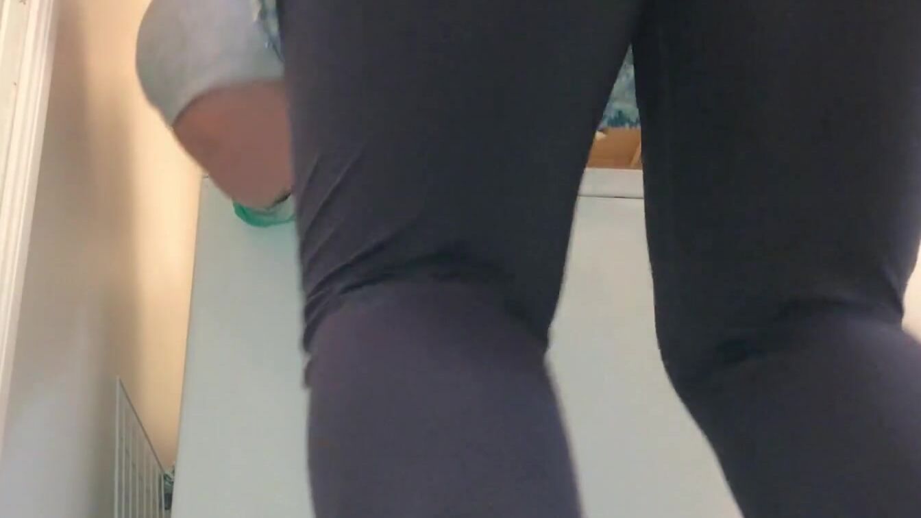 pov: spying on your thick step cougar cleaning the washing machine into yoga leggings
