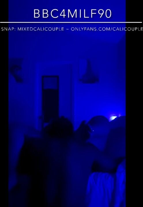 BBC seduces hispanic wifey with blue light