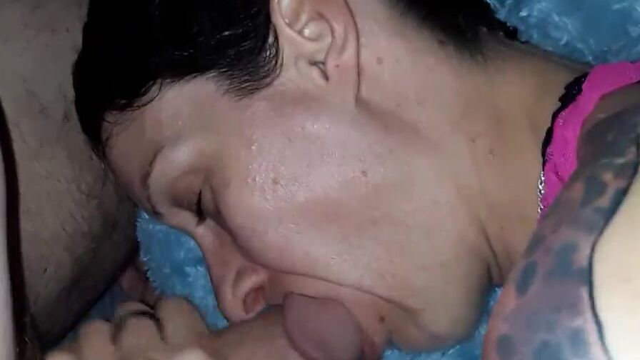 Sleepin cum inside mouth