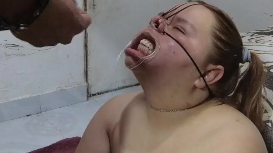 BBW FETISH face with cum on it