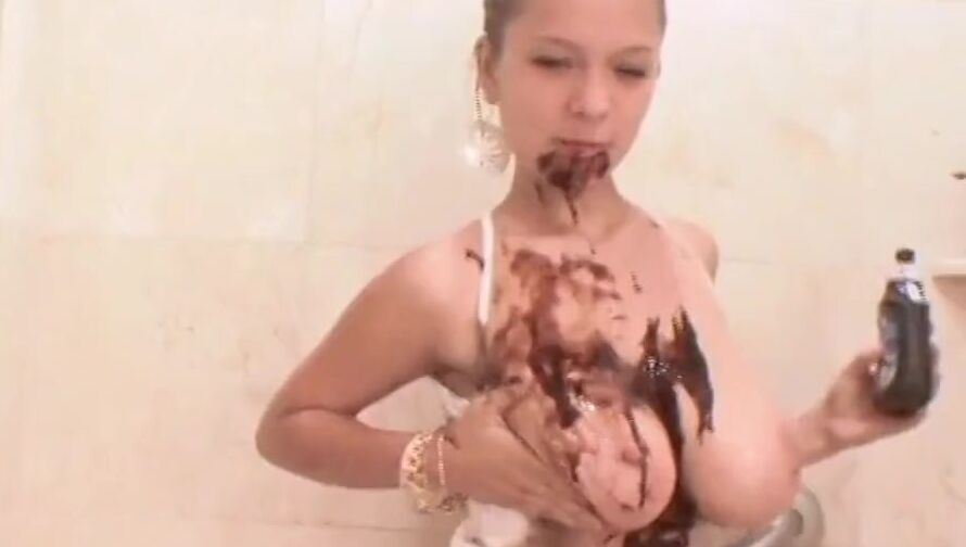 Eighteen Paris Milan stretched chocolate all over the body