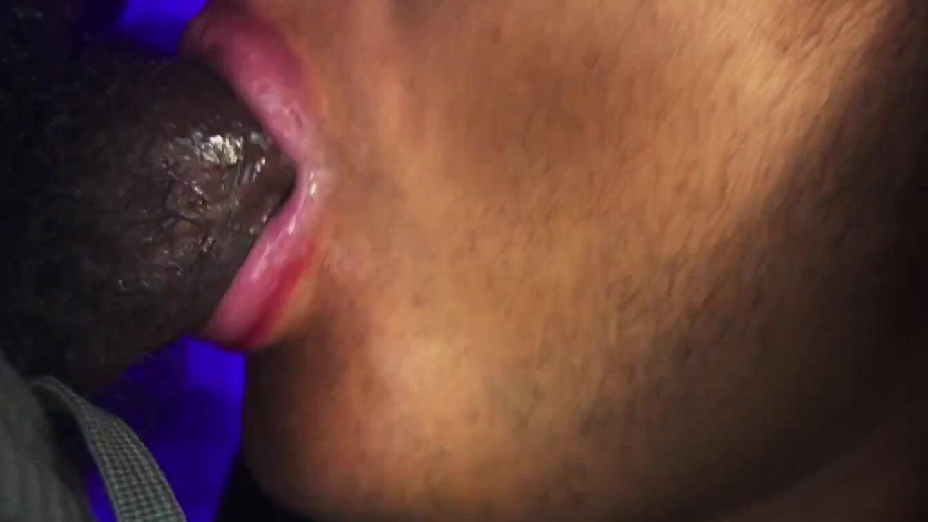 Close Up Deep Throat Mouth Pounded