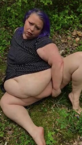 Bbw outside dildo tease by WildChyld