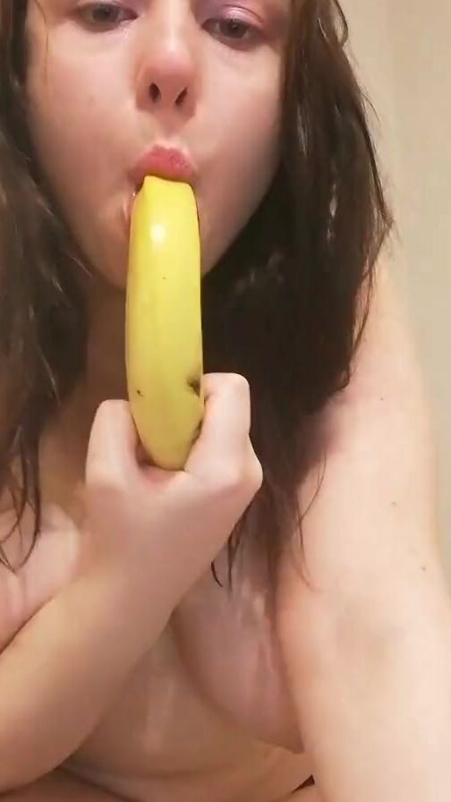 MASTURBATING AND SUCK BANANA PART two