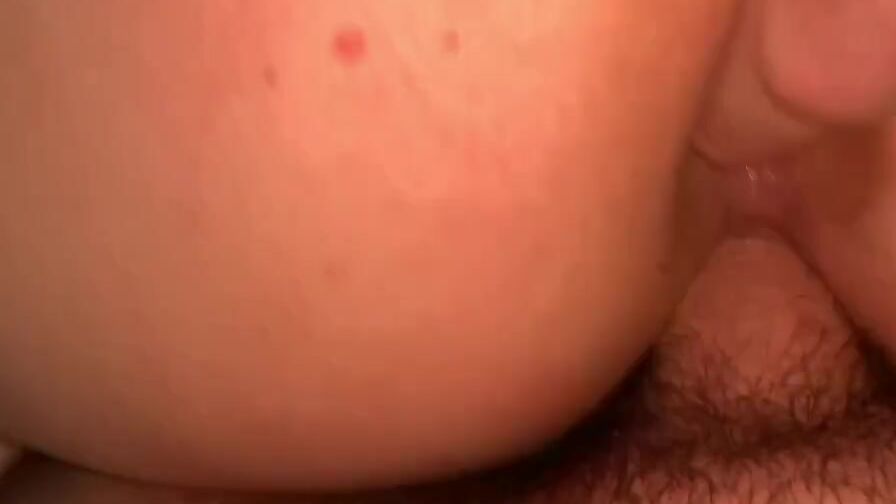 CUTIE WANT PENIS INTO BOTH HOLES