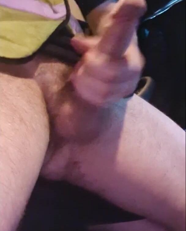 Close up wanking at work until I explode