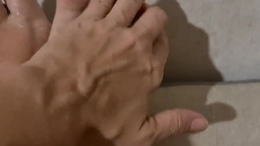 Cream on BEAUTY TOES French Amateur Cougar