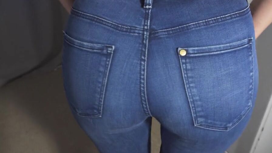 Incredible 18 Booty Into Tight Blue Jeans Tease 4K