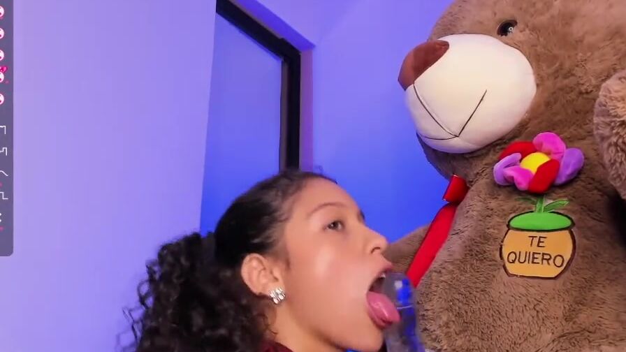 sexo oral a mi oso teddy