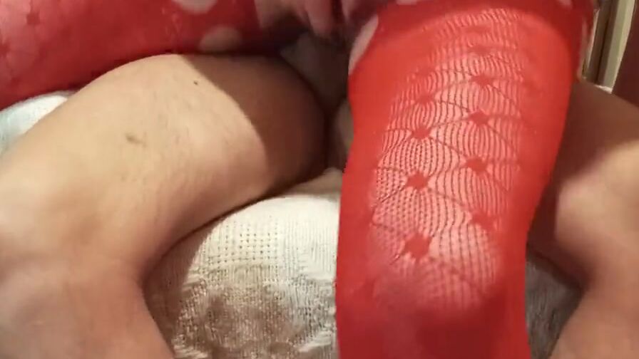 Amateur cougar Ridding Penis for Cum