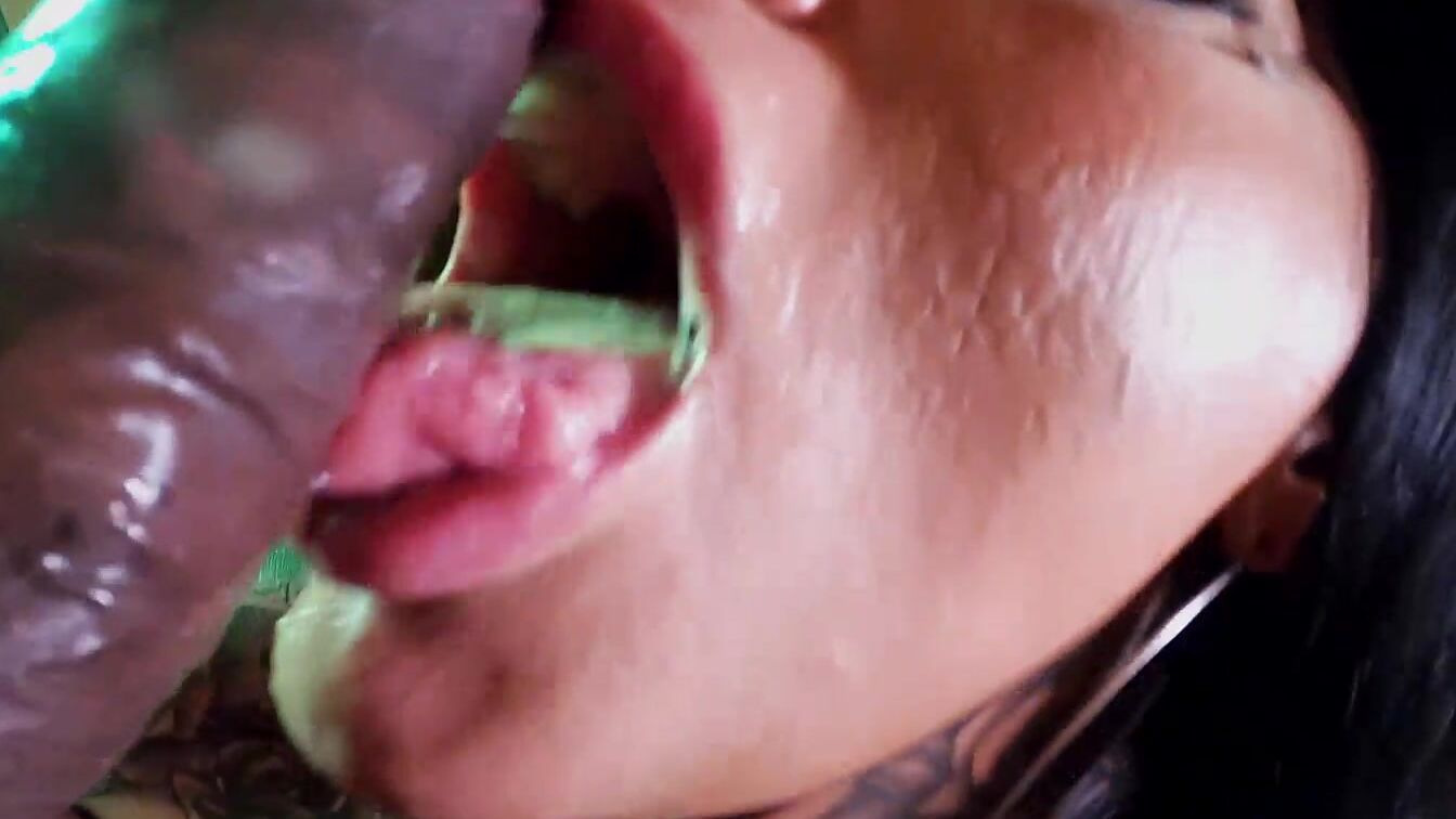 Bad Bunny on Aroma bbc Deep Throat