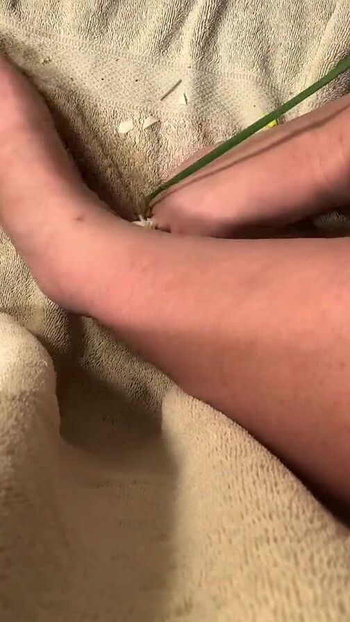 ONLY foot and flowers, trampling! Feet bdsm. Littlekiwi brings awesome