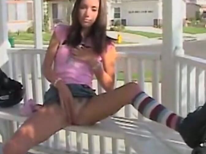 Skater 19 yo masturbates on a bench