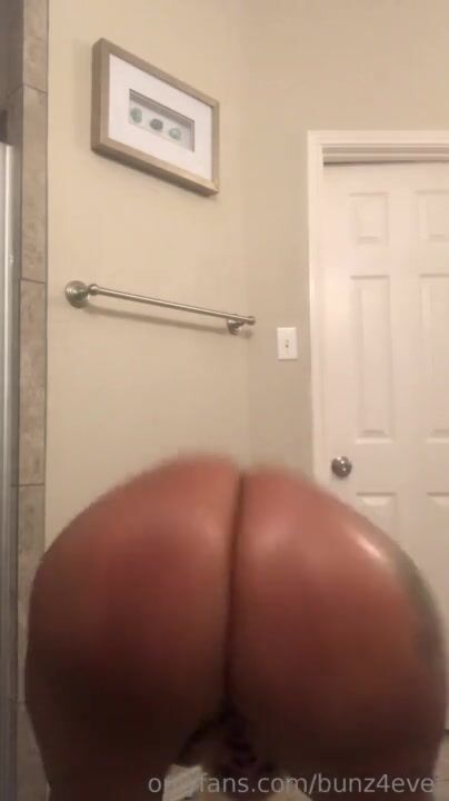 long ass twerk