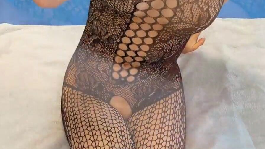 Thin College Women into FISHNETS wants to be BANGED ROUGH