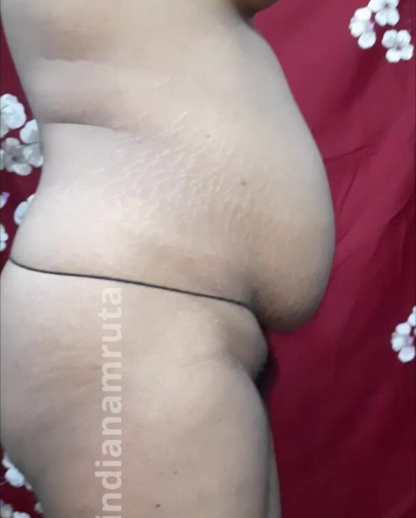 indian Punjab Bombshell With Unshaved Vagina Has Cheating Affair - Naked Sex Tape Taken By Her Gf...!!