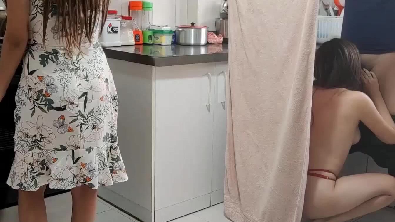 I Screwed my Bad Step-Daughter while her Milf is Cooking