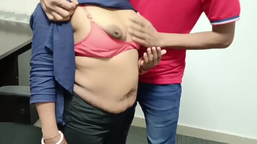 Office boss madam ka sath sex