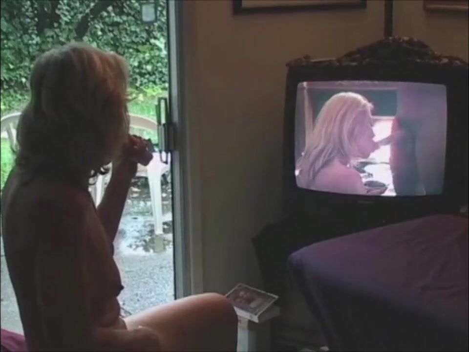 milf Masturbates while Watching Porn,