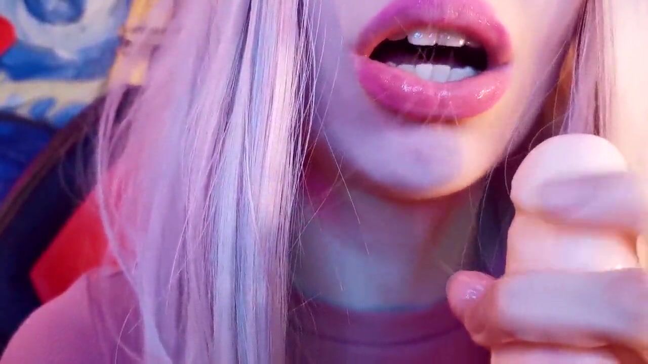 Awesome long lips 18 blows rough penis inside close-up